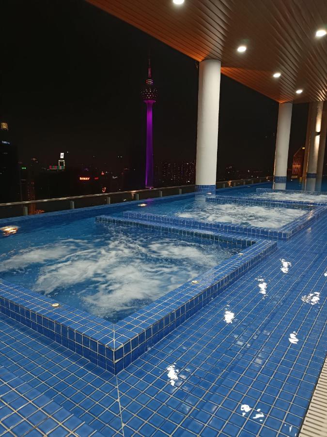 クアラルンプールCl 30A Super Kl View Infinity Pool Klccアパートメント エクステリア 写真
